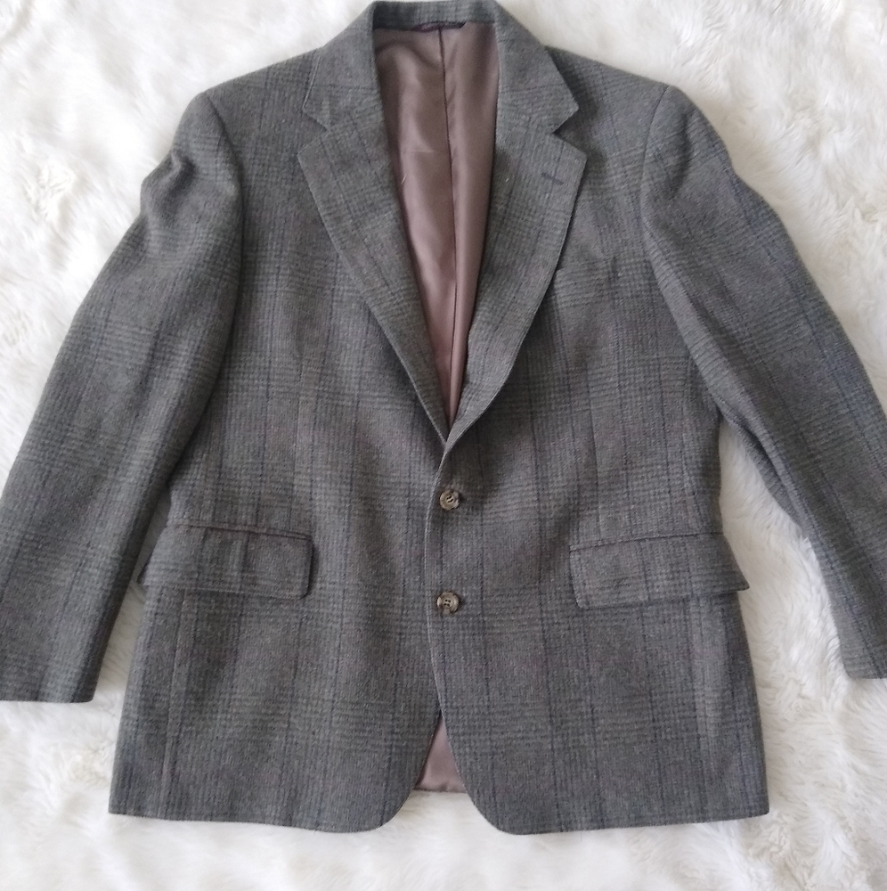 Men's wool sport coat size 38